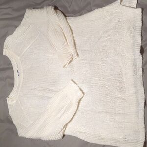 Old Navy medium sized sweater in cream